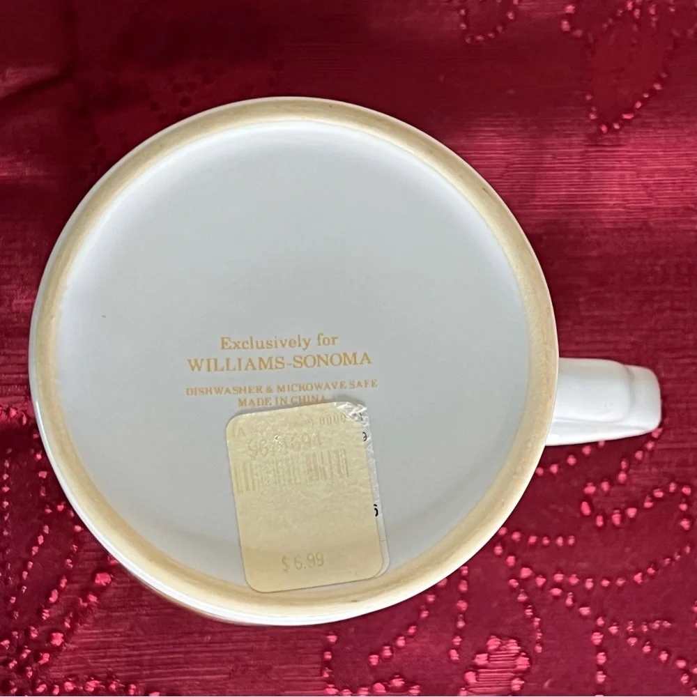 Williams Sonoma White and Gold Mug with Decorative “T” Crest
